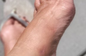 Dominanz, Gehorsam und striktes befolgen meiner Regeln.
